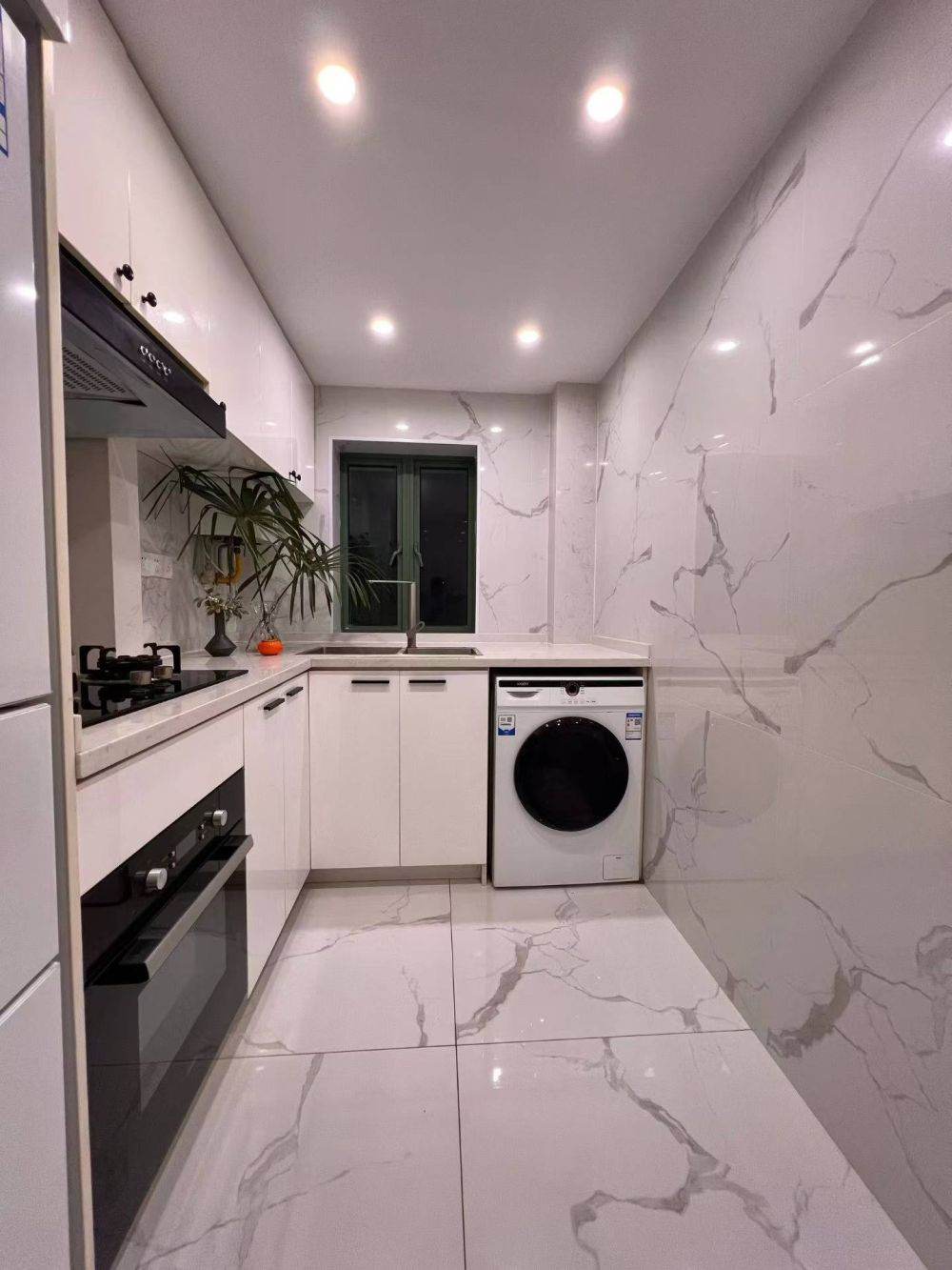 Housing image — Kitchen