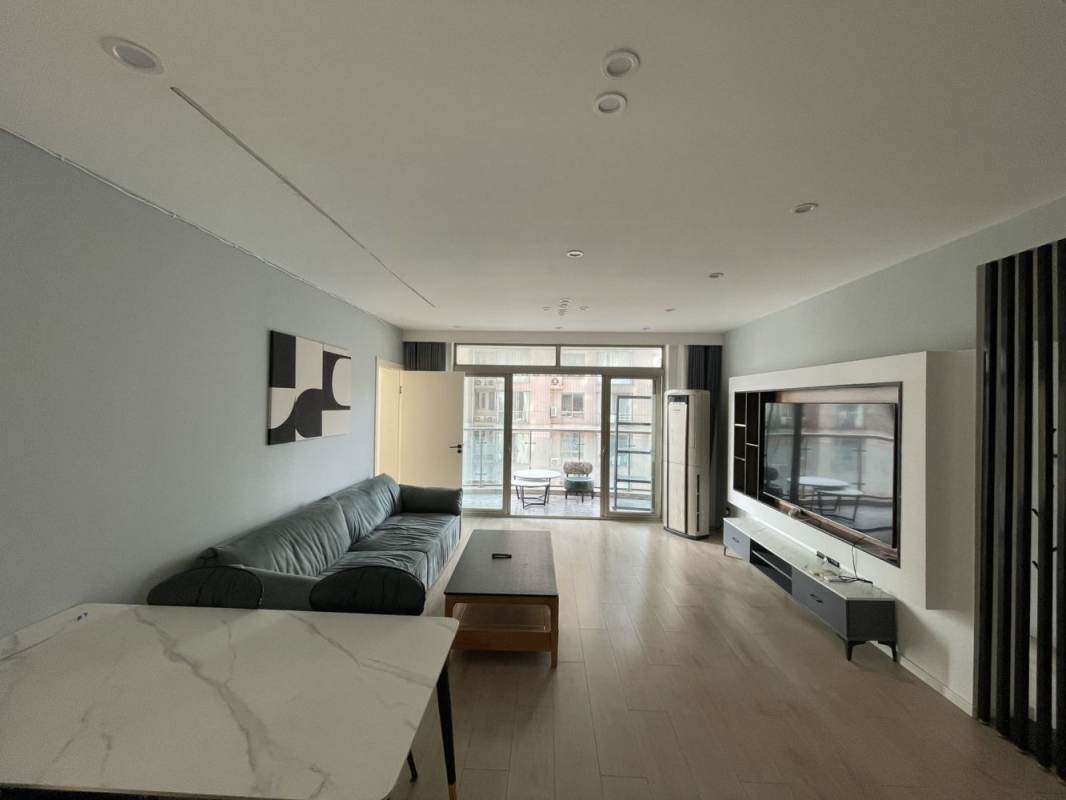 Housing image — Living Room