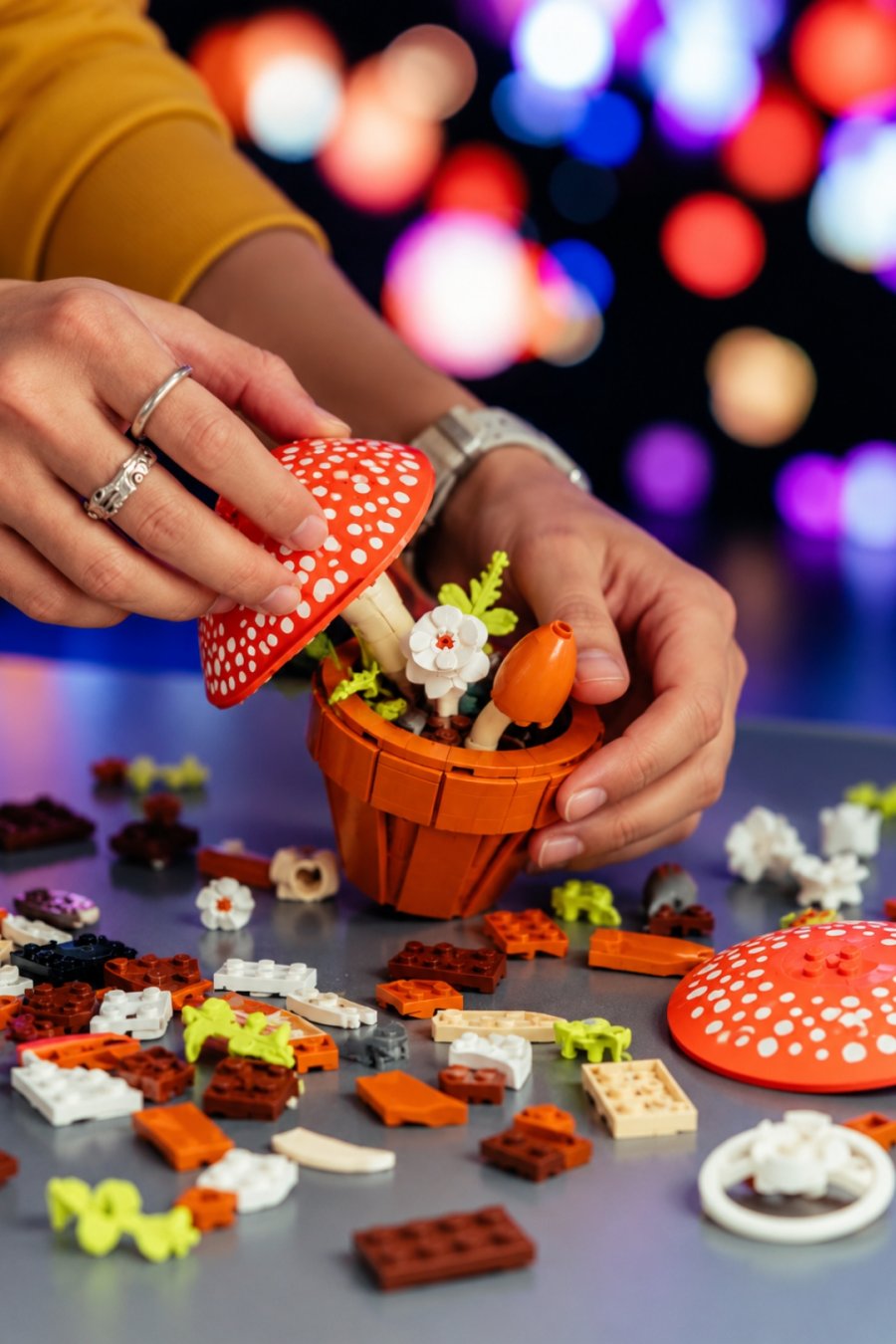 380,000 LEGO Flowers Bloom on Shanghai’s West Bund