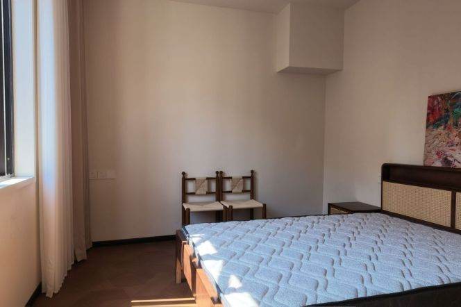 Spacious 2BR Apartment in Old Xuhui (L1)