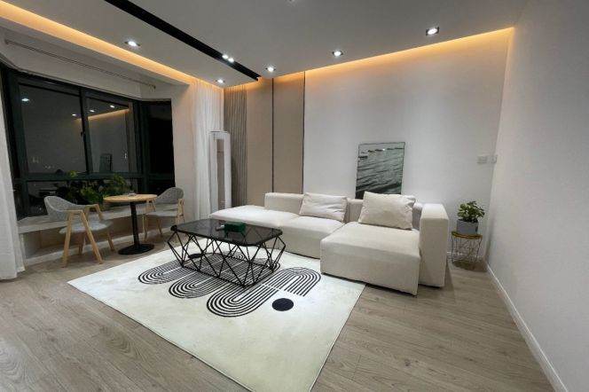 High-Floor 2BR Apartment near Luban Rd Metro (L4)