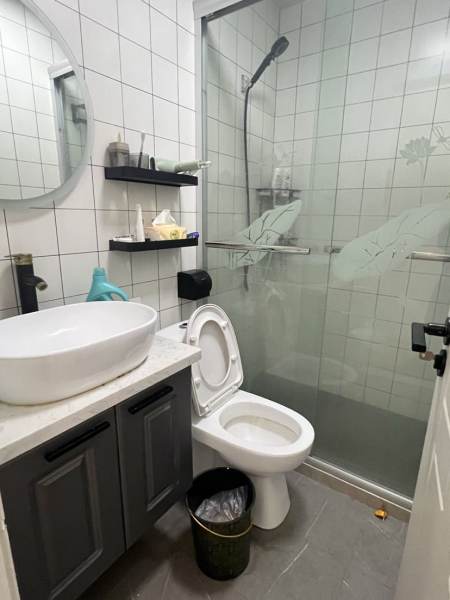 Housing image — Bathroom