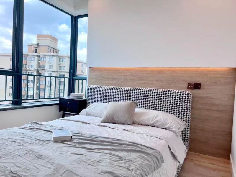 Housing image — Bedroom