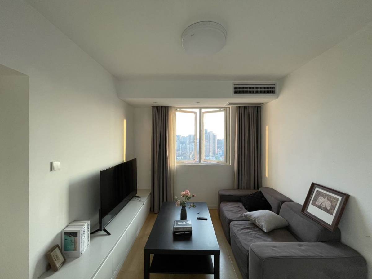 Housing image — Living Room