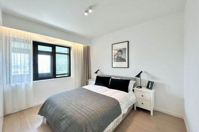 High-Floor Spacious 3BR Apartment at Mingyuan Century City (L1/L10/L12)