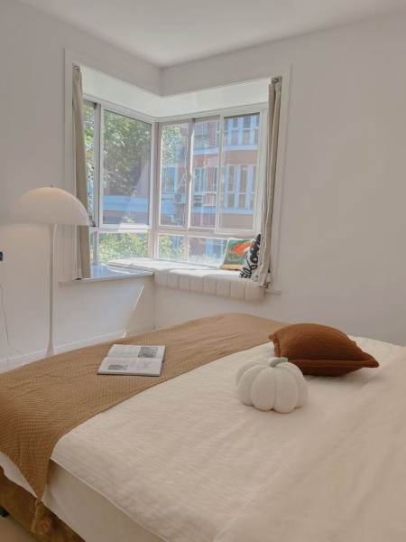Housing image — Bedroom