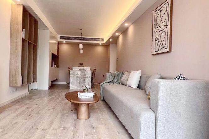 2BR Apartment at Oriental Manhattan (L1/L9/L11)