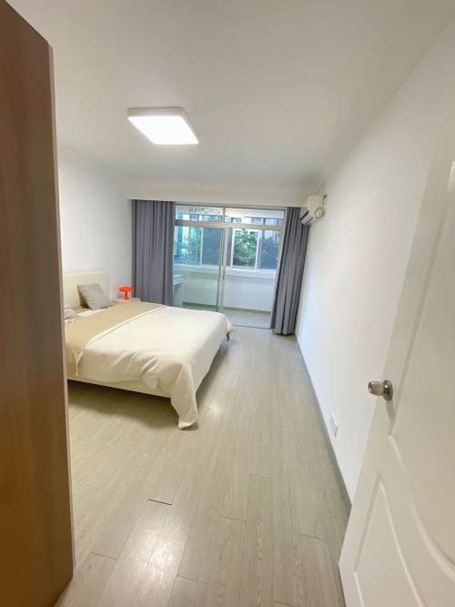 Housing image — Bedroom
