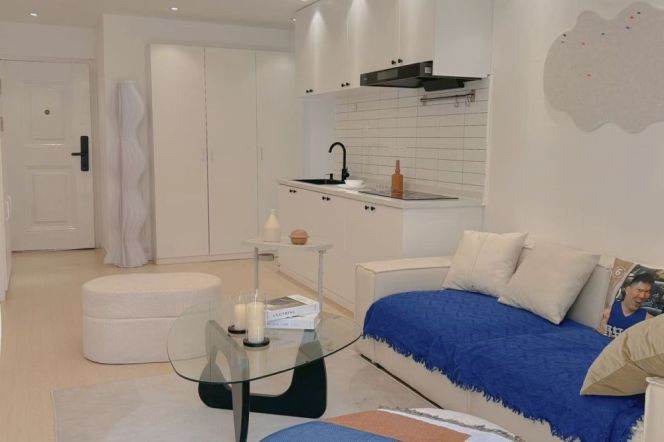 Spacious 1BR Apartment near West Bund (L3/L12)