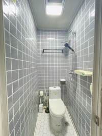 Housing image — Bathroom