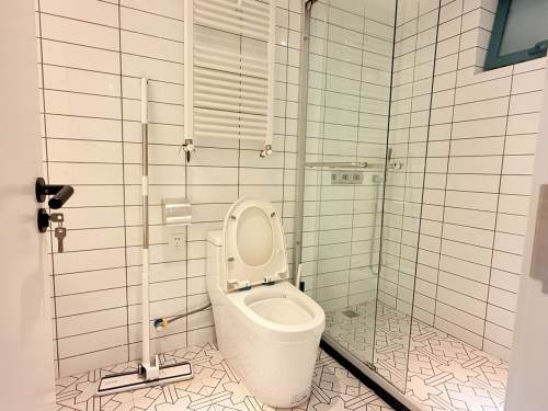 Housing image — Bathroom