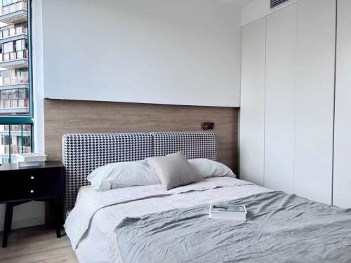Housing image — Bedroom