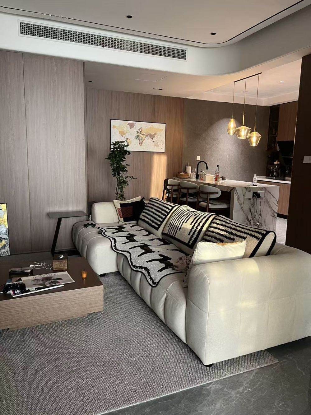 Housing image — Living Room