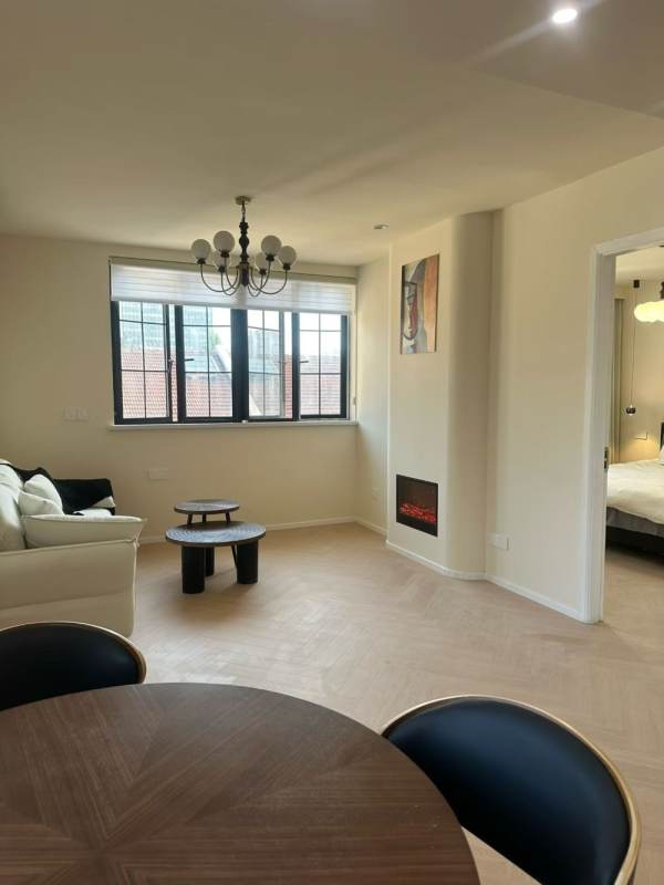 Housing image — Living Room