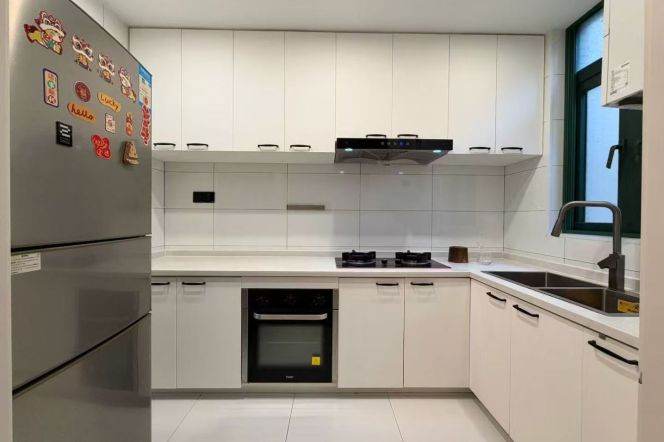 2BR Apartment in Gubei (L2/L15)
