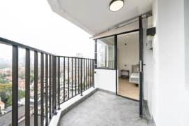 Spacious 1BR Apartment in Old Xuhui (L1/L10)
