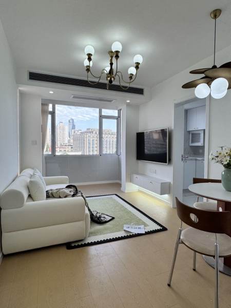 Housing image — Living Room
