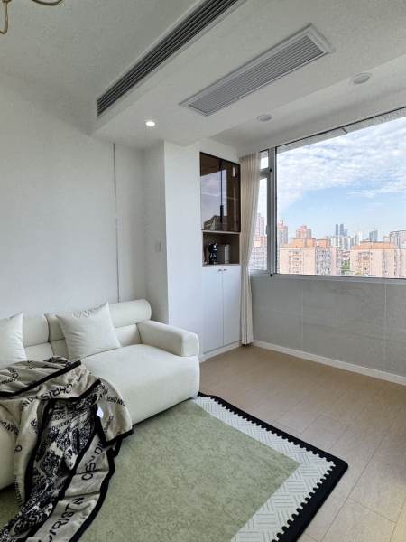 Housing image — Living Room