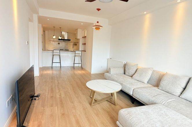 2BR Apartment in Old Xuhui (L2/L7/L14)