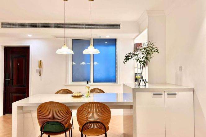 2BR Apartment near Zhongshan Park (L11/L13)