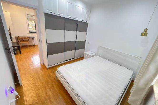 1BR Lane House near Zhongshan Park (L2/L11)
