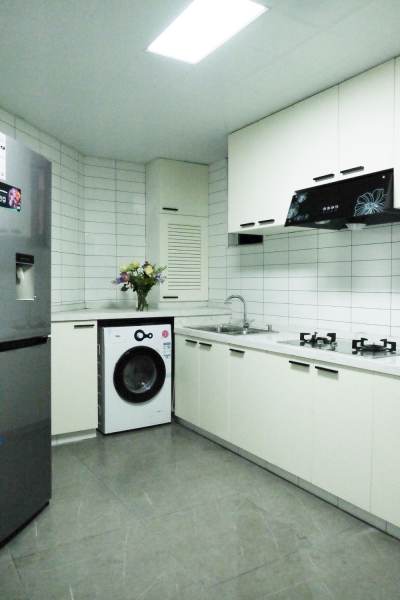 Housing image — Kitchen