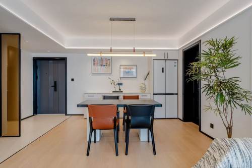 Housing image — Dining Area