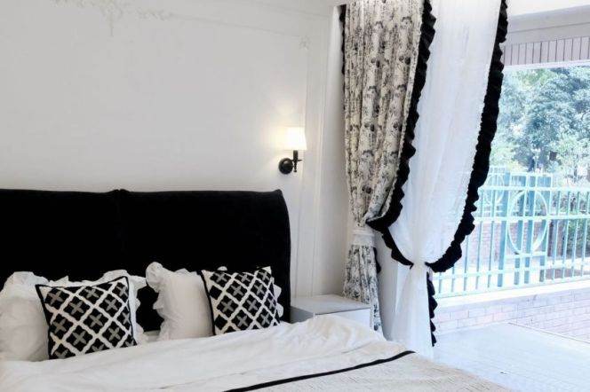 3BR Apartment at The Courtyards with Green View
