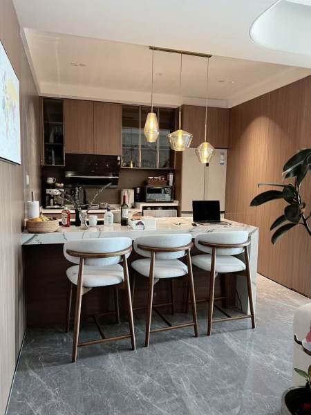 Housing image — Living Room
