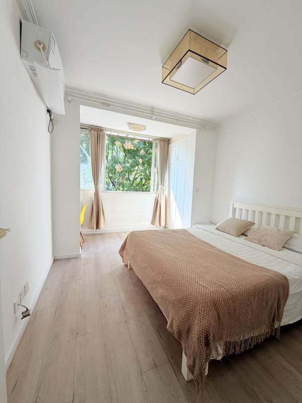 Housing image — Living Room