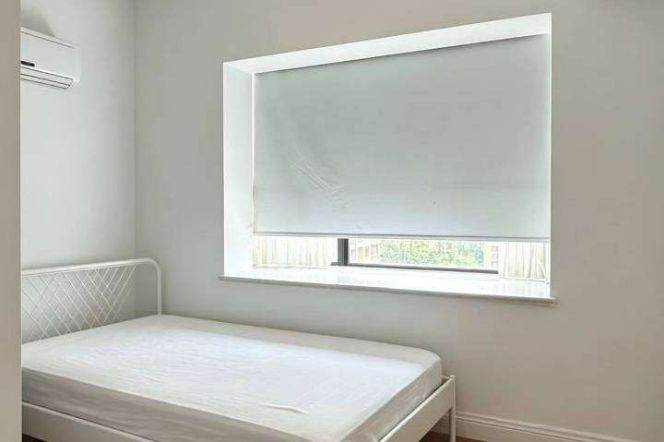 3BR Apartment near Jiangsu Rd Metro