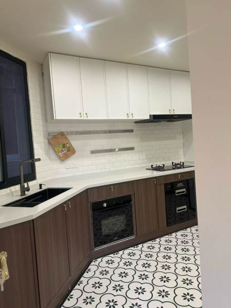 Housing image — Kitchen