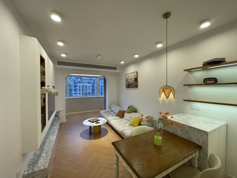 Housing image — Living Room
