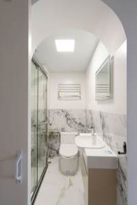Housing image — Bathroom