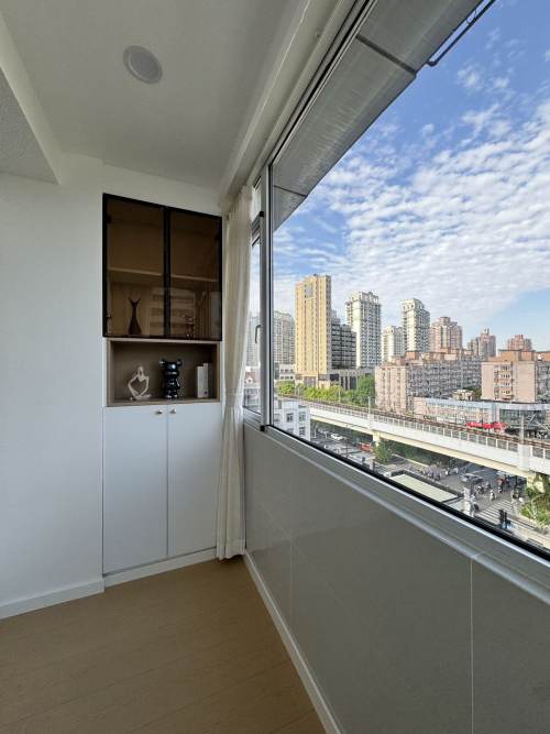 Housing image — View