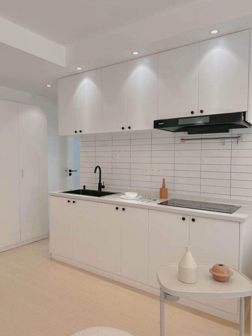 Housing image — Kitchen