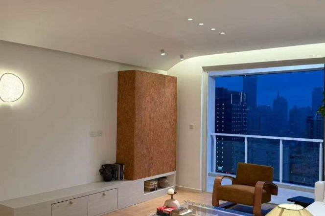 High-Floor 3BR Apartment in Jing'an (L7/L13)