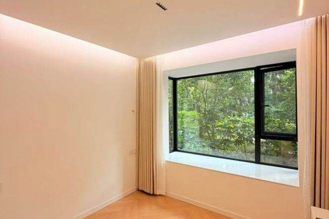 3BR Apartment in Jing'an (L13/L14)