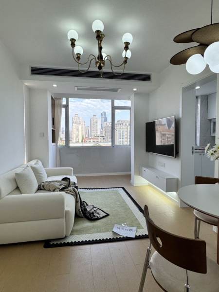Housing image — Living Room