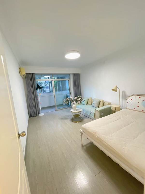 Housing image — Bedroom