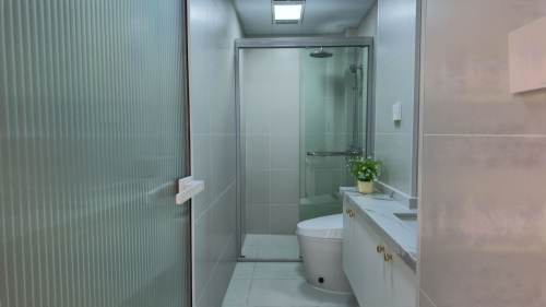 Housing image — Bathroom