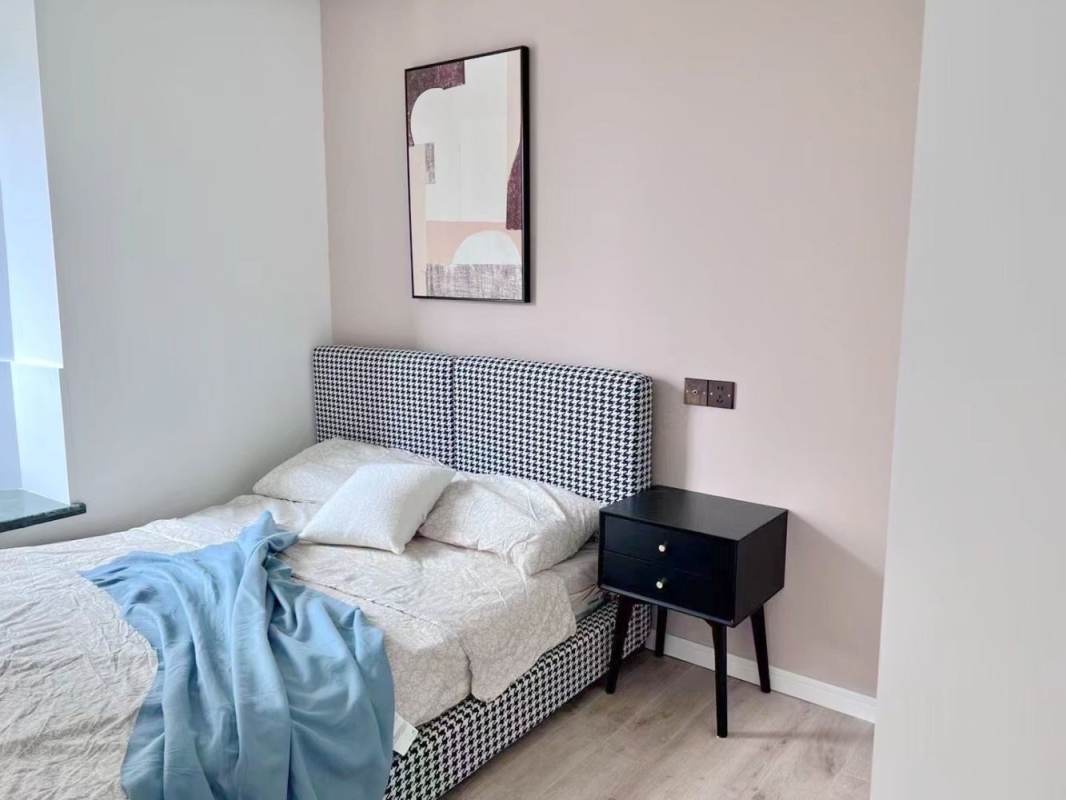 Housing image — Bedroom