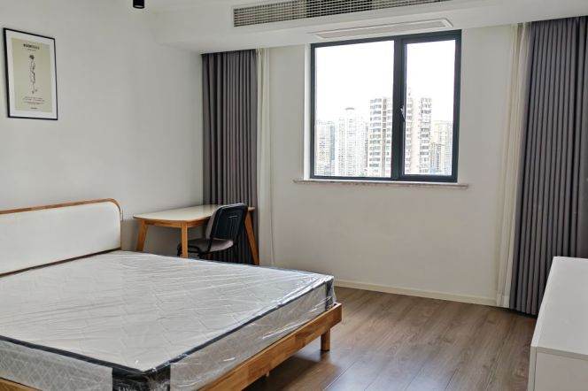 High-Floor 3BR Apartment at Sanhe Garden