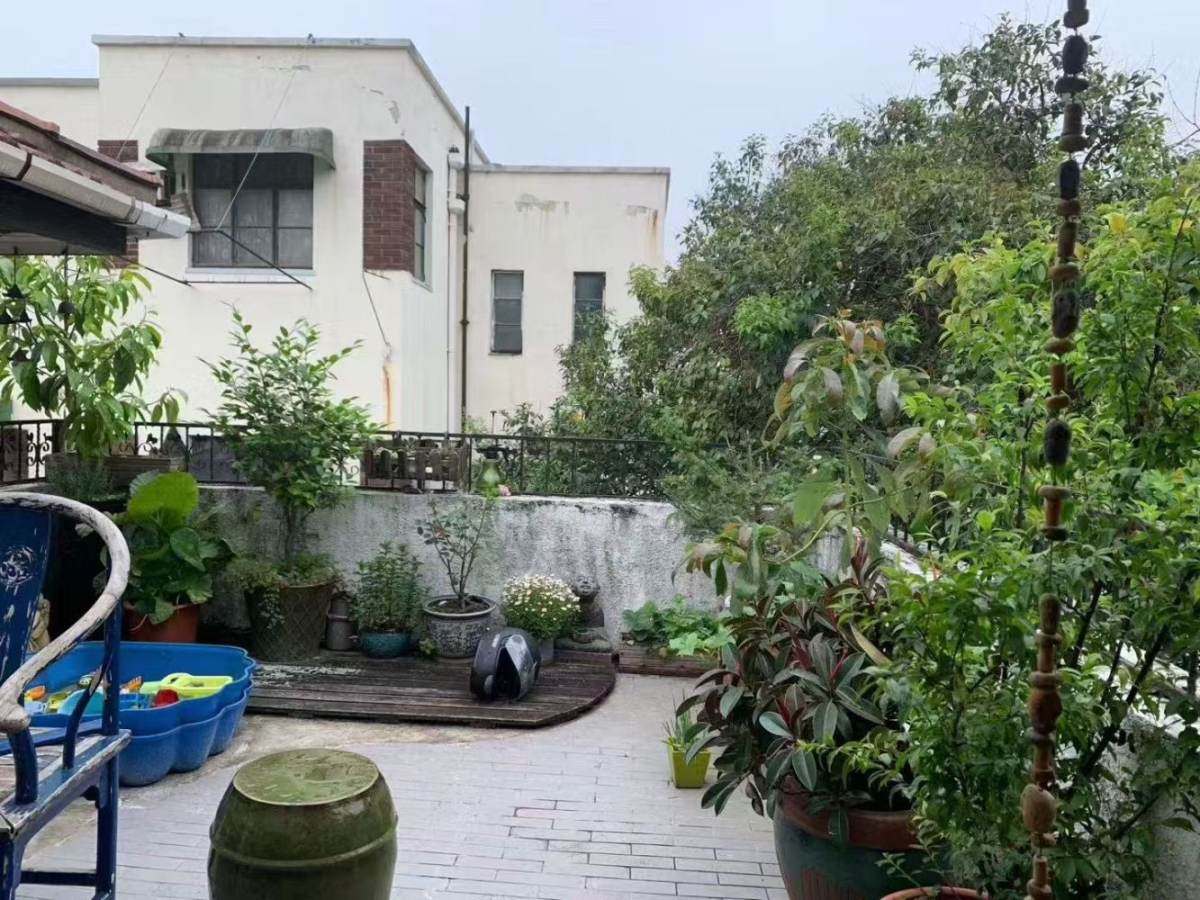 Housing image — Terrace