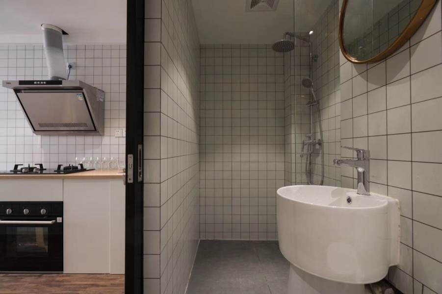 Housing image — Bathroom