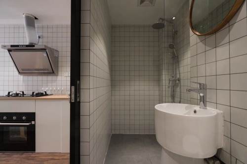 Housing image — Bathroom
