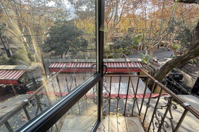 3BR Lane House in Old Xuhui with Terrace