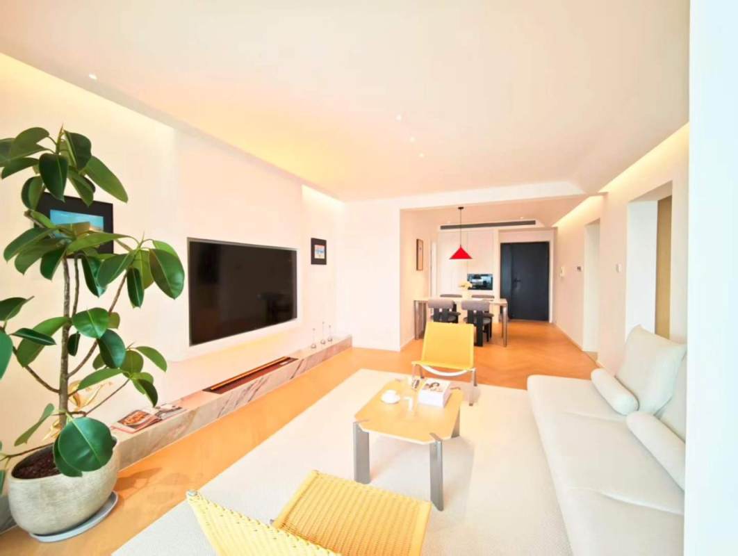 Housing image — Living Room