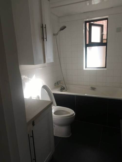 Housing image — Bathroom