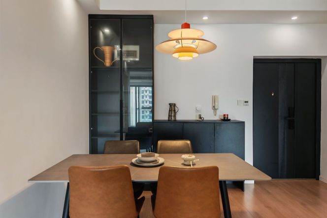 Spacious 2BR Apartment near Jiangning Rd Metro with River View (L13)